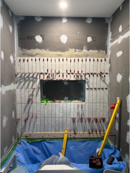 Rénovation complète de salle de bain — pendant les travaux — photo 2 (Salle de bain à Gatineau)