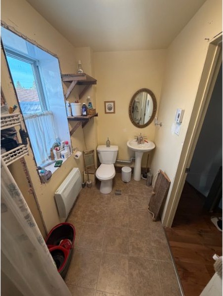 Salle de bain moderne — résultat final — photo 2 (Salle de bain à Gatineau)
