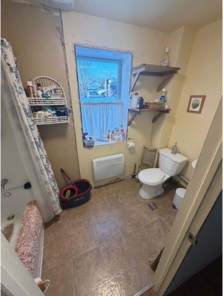 Salle de bain moderne — résultat final — photo 3 (Salle de bain à Gatineau)